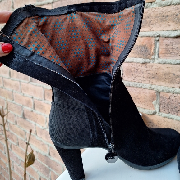 Geox Respira Genuine Suede Booties - Picture 7 of 12